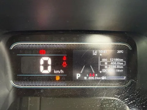 Suzuki Spacia