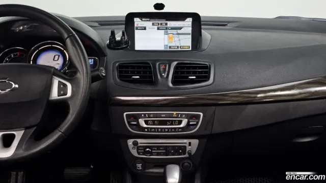 Renault SM3