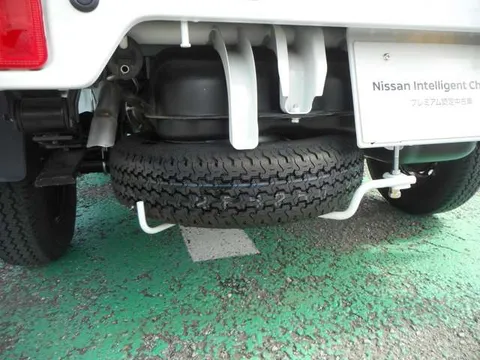 Nissan Clipper Truck