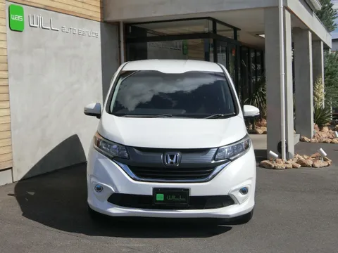 Honda Freed Plus