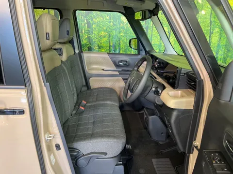 Mitsubishi Delica Mini