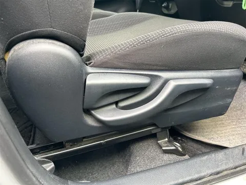 Toyota Yaris (Vitz)