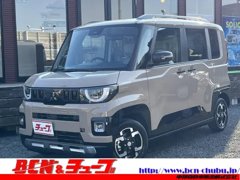 Mitsubishi Delica Mini