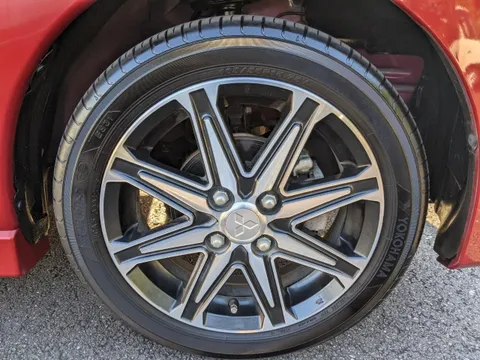 Mitsubishi eK Custom