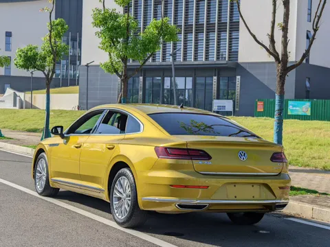 Volkswagen CC