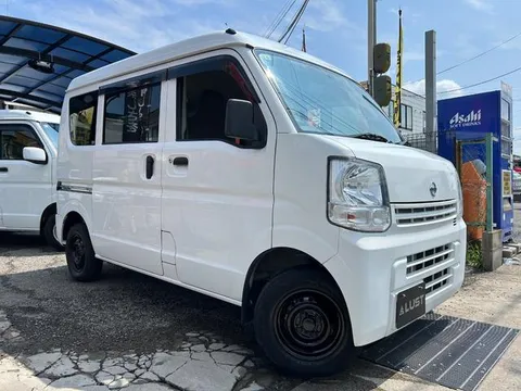 Nissan Clipper