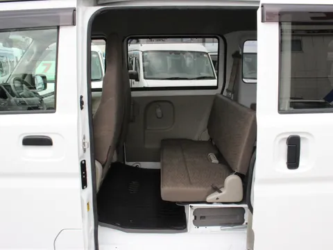 Nissan Clipper