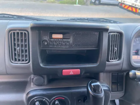 Nissan Clipper