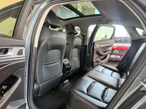 Geely Preface (Xingrui)
