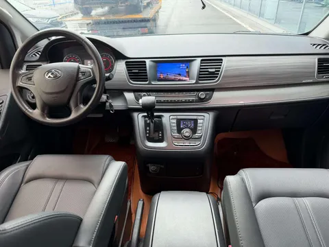 Maxus G10