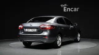 Renault SM3