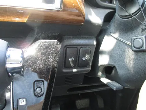 Toyota Pixis Joy