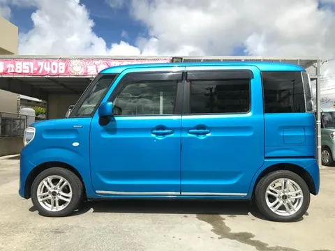 Suzuki Spacia