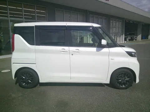 Mitsubishi eK Space