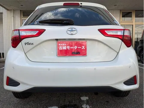 Toyota Yaris (Vitz)