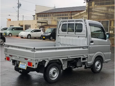Nissan Clipper Truck