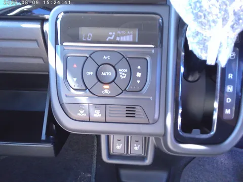 Suzuki Spacia Custom