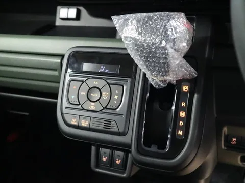 Suzuki Spacia Gear