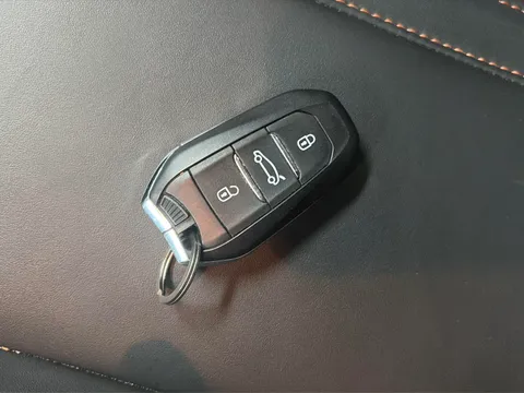 Peugeot 4008