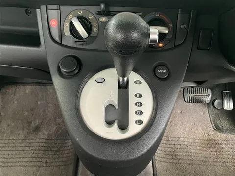 Subaru R2