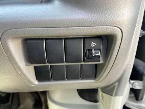 Mitsubishi Minicab Van