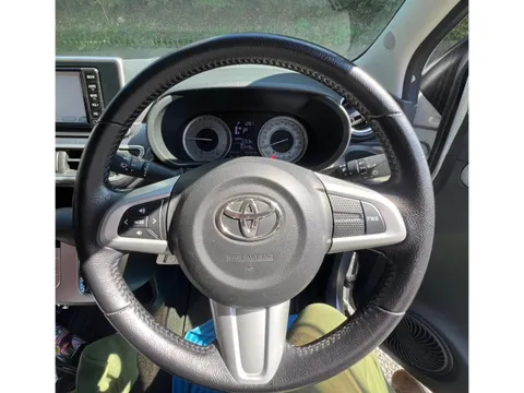 Toyota Pixis Joy
