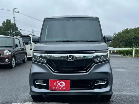 Honda N-BOX Custom