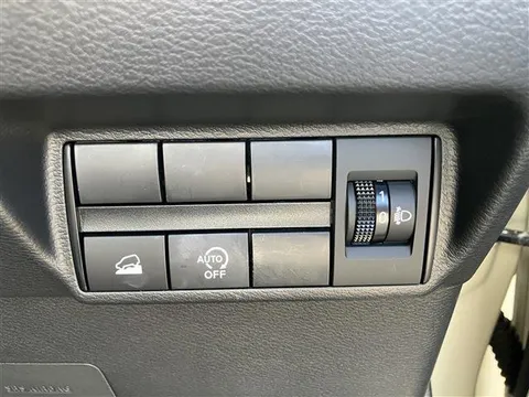 Mitsubishi eK X