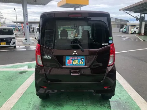 Mitsubishi eK Space