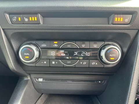 Mazda Axela Sport