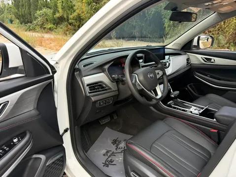Changan CS75