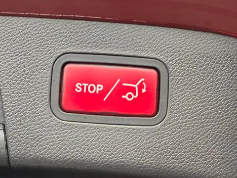 Mercedes-Benz Mercedes-Benz GLA