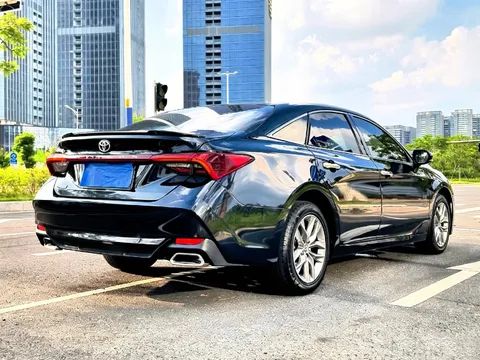 Toyota Avalon