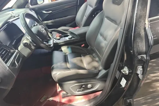 Geely Monjaro