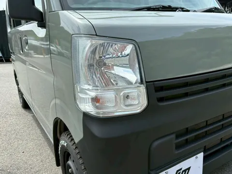 Nissan Clipper