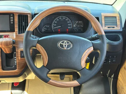Toyota TownAce Van