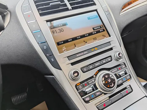 Lincoln MKZ