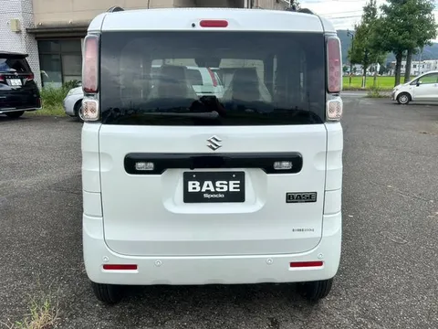 Suzuki Spacia Base