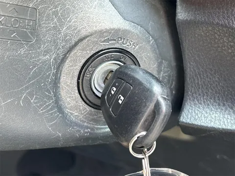 Toyota Yaris (Vitz)