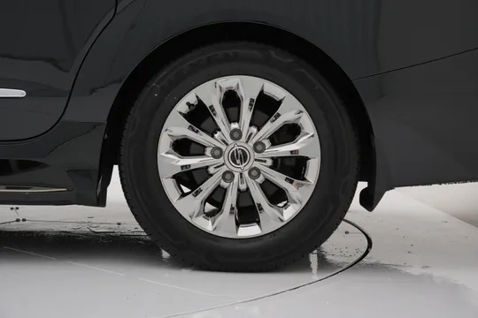 SsangYong Stavic (Korando Turismo)