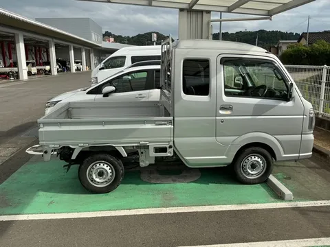 Suzuki Carry