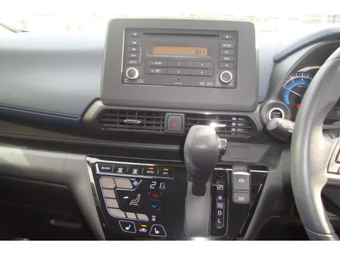 Mitsubishi eK X
