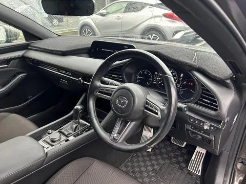 Mazda MAZDA3 Fastback