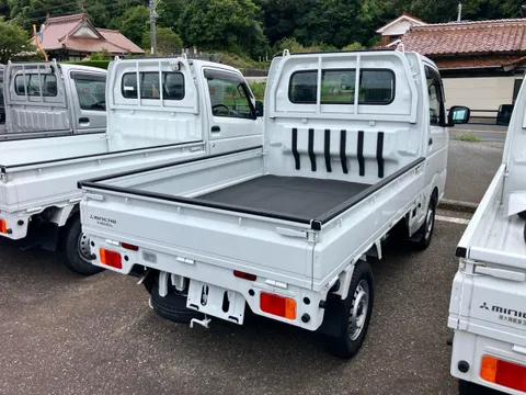 Mitsubishi Minicab Truck