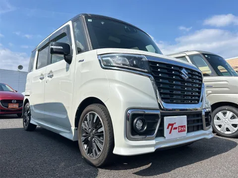 Suzuki Spacia Custom