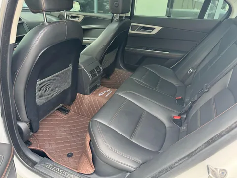 Jaguar XEL
