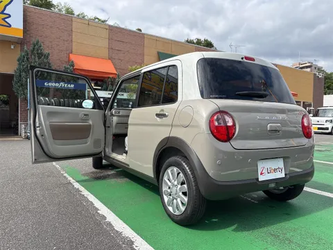 Suzuki Alto Lapin