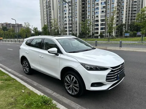 BYD Tang