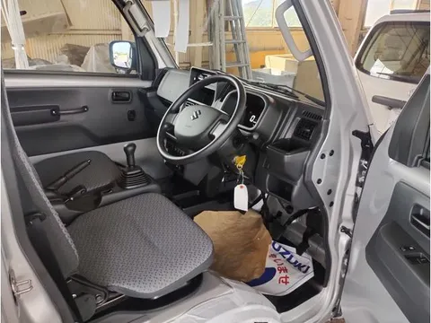 Suzuki Carry Track