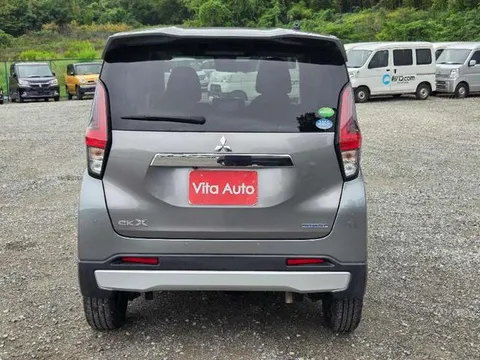 Mitsubishi eK X